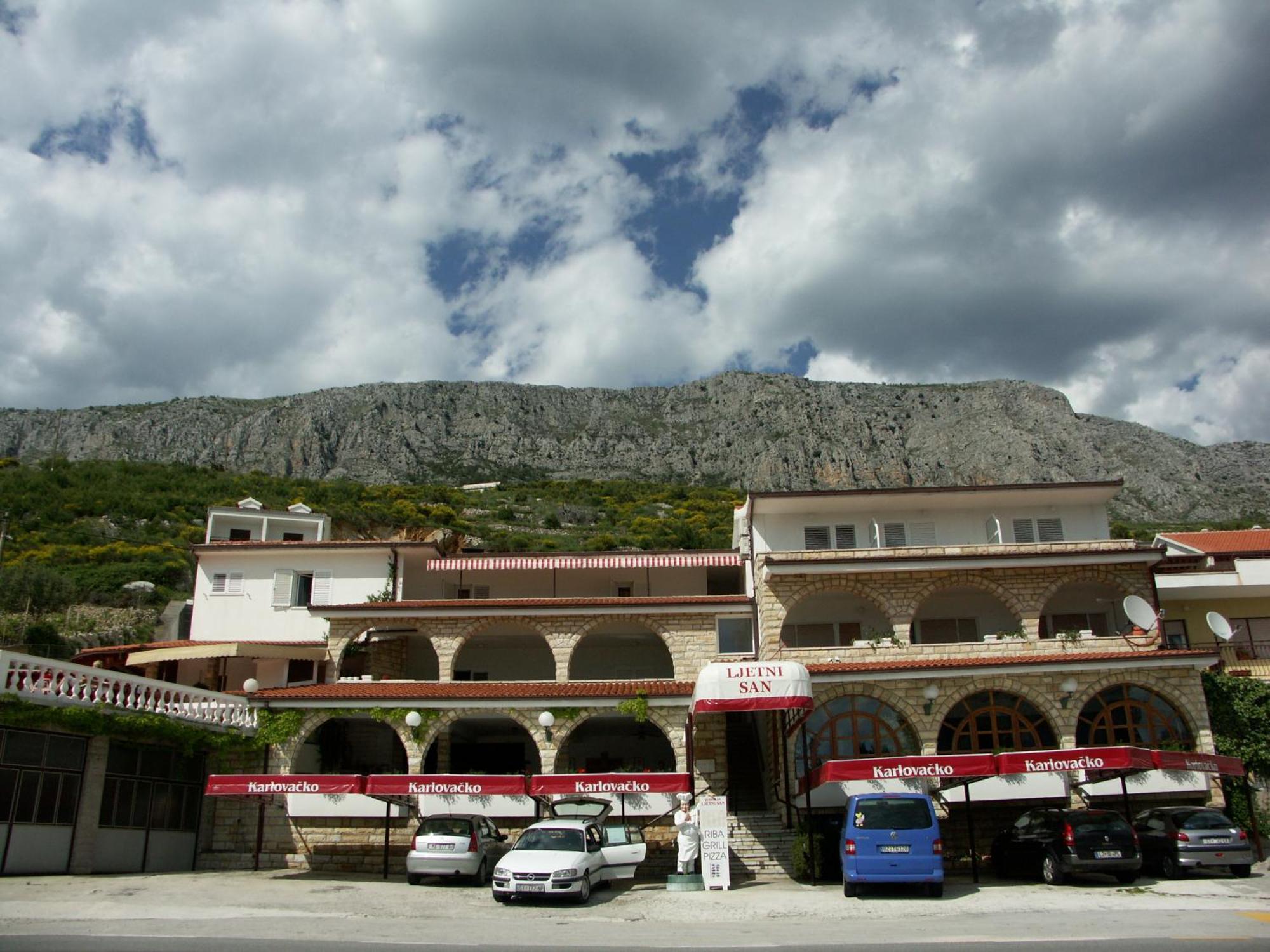 Villa Ljetni San Omiš Eksteriør bilde
